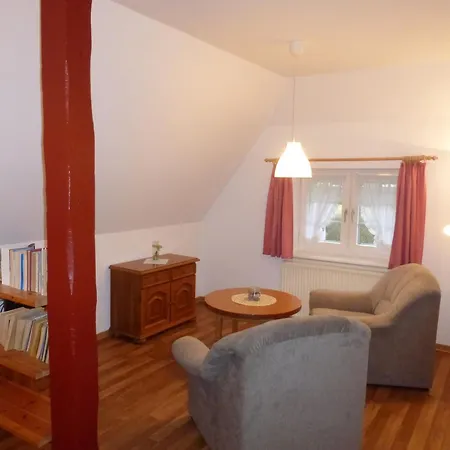 Apartment In Wohlenberg Mit Terrasse Und Grill Klutz